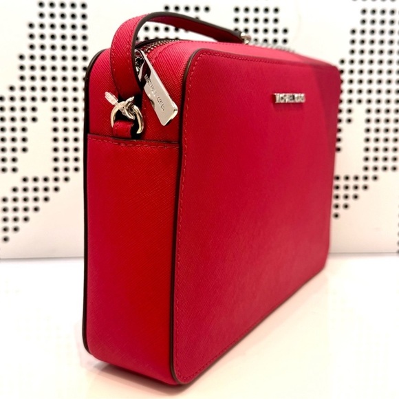 Michael Kors Jet Set Large Saffiano Leather Crossbody Bag Dark Raspberry - Picture 5 of 10